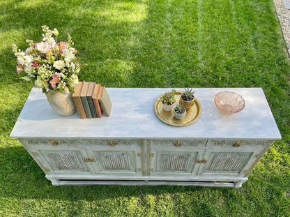 Handcrafted Vintage-Style White Sideboard – Rustic Farmhouse Storage Console
