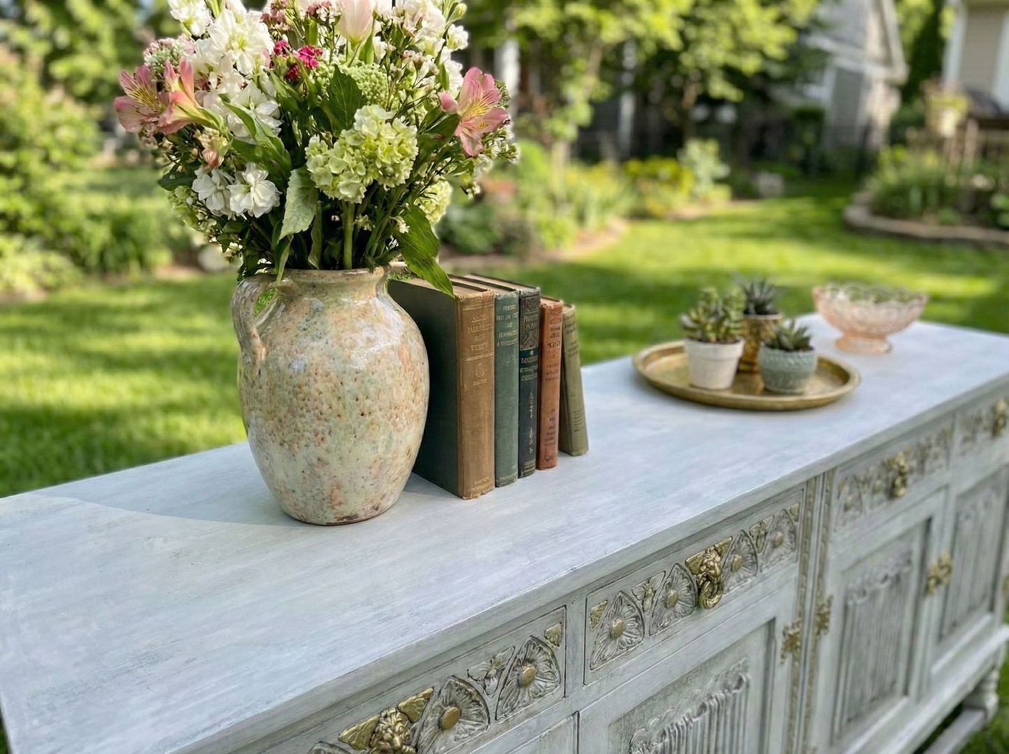Handcrafted Vintage-Style White Sideboard – Rustic Farmhouse Storage Console